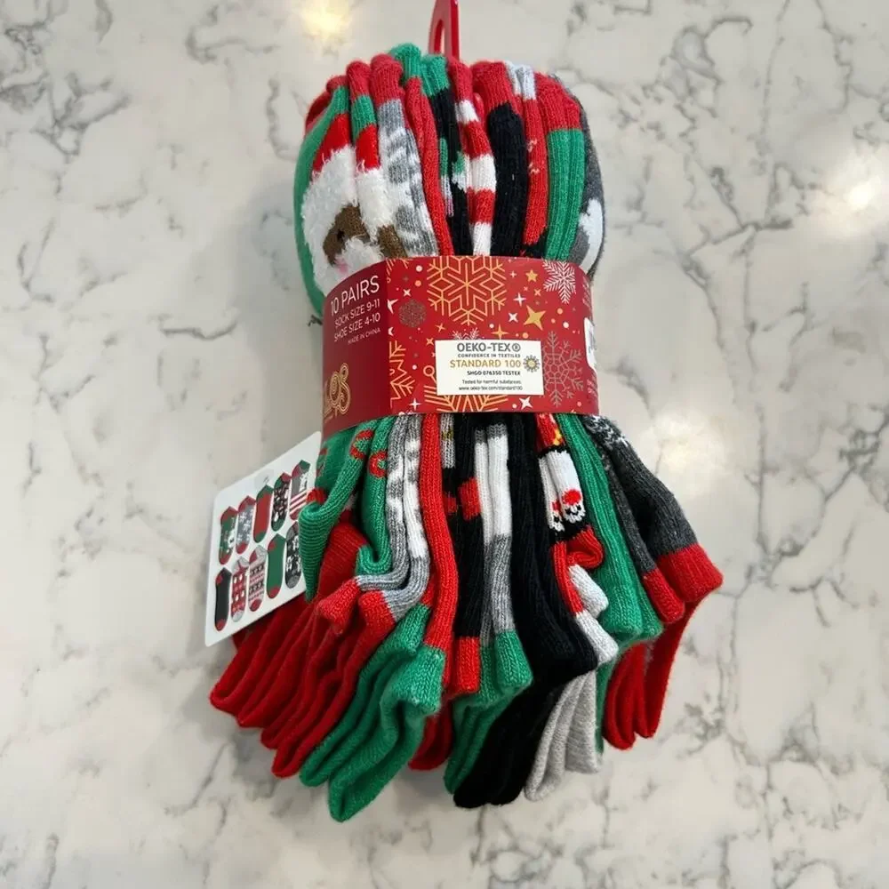 New Carlos Santana 10 Pack Woman’s Christmas Socks‎